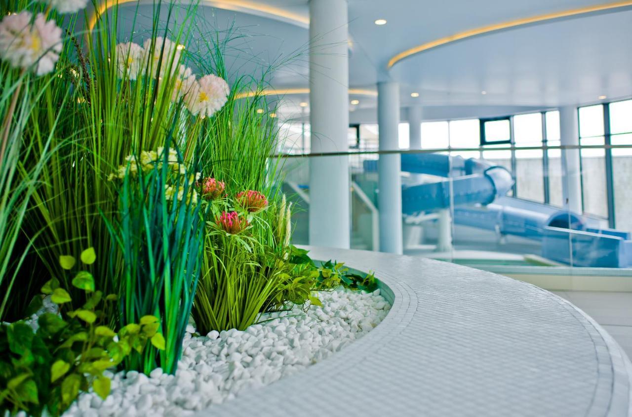 Aqua Resort Apartments-Aqua Park No Limit, Parking コウォブジェク エクステリア 写真